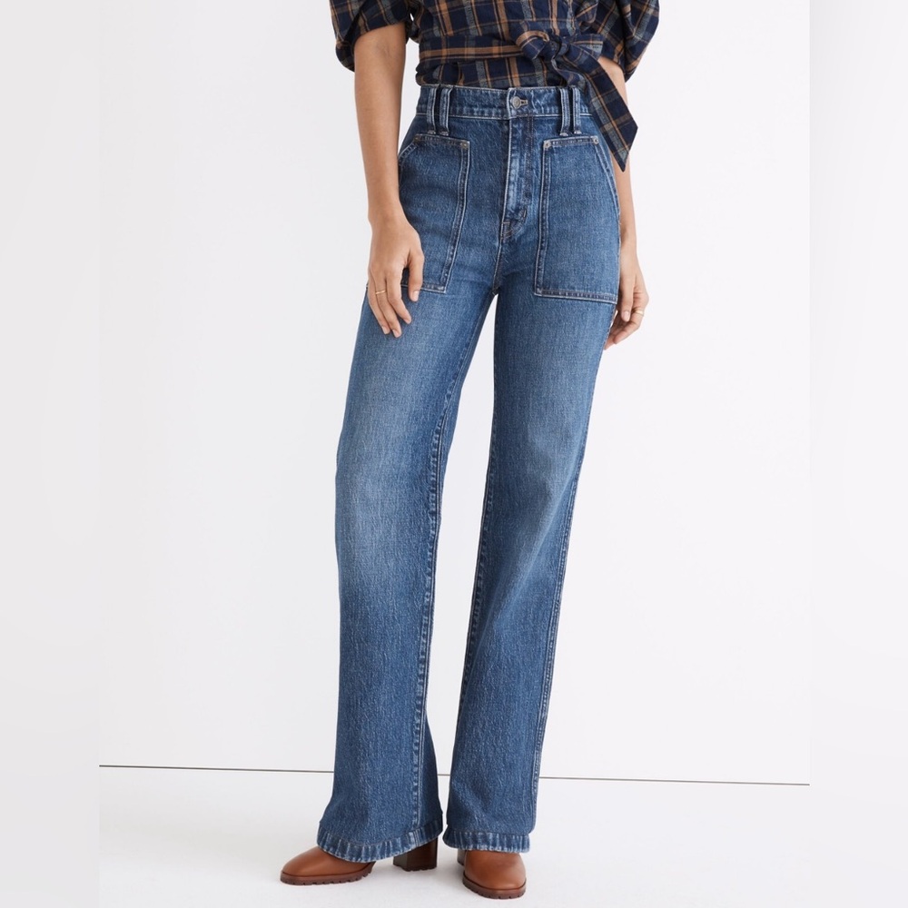 NWT High-Rise Flare Jeans